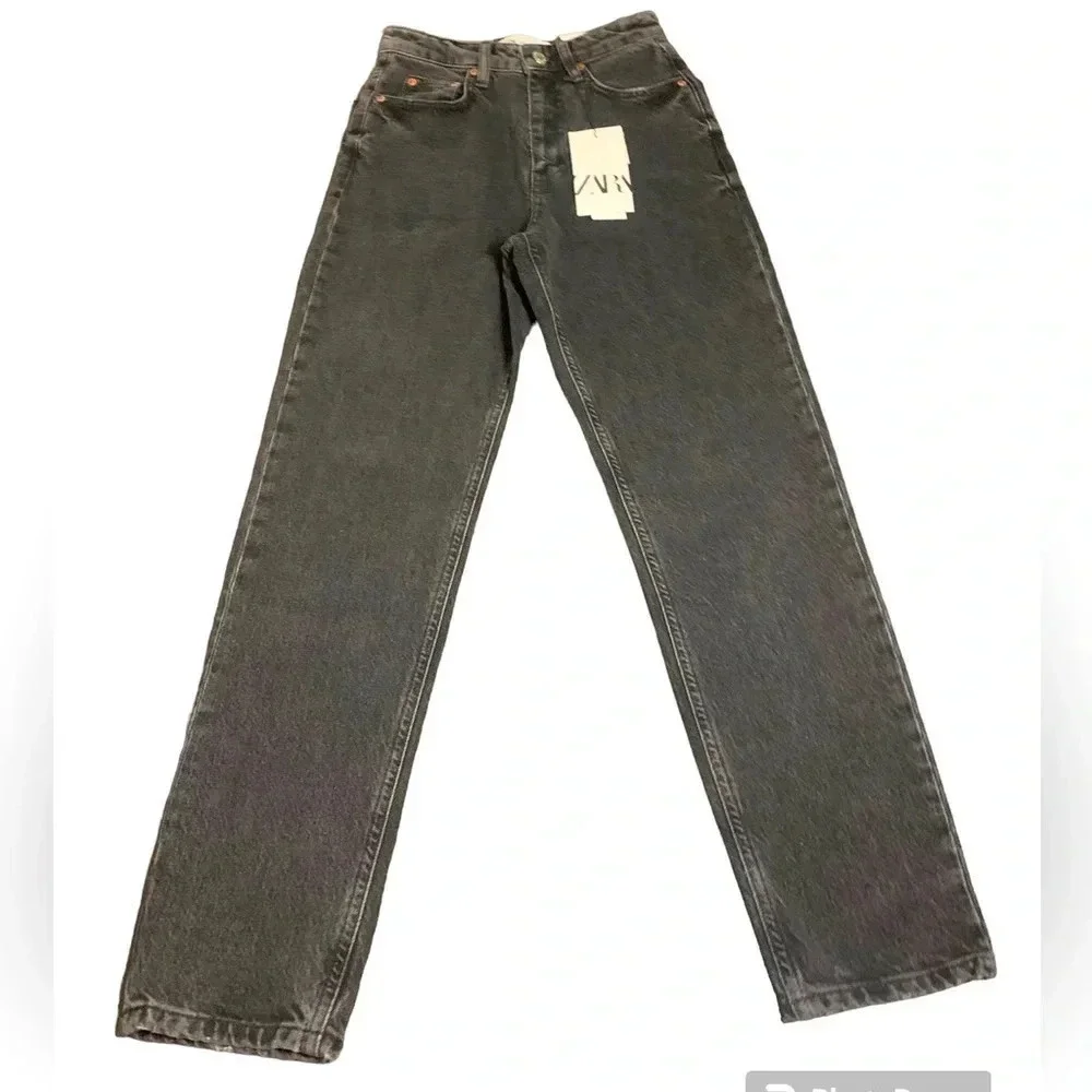 ZARA The 90’s Mom Fit High-Rise Slim Leg Jeans